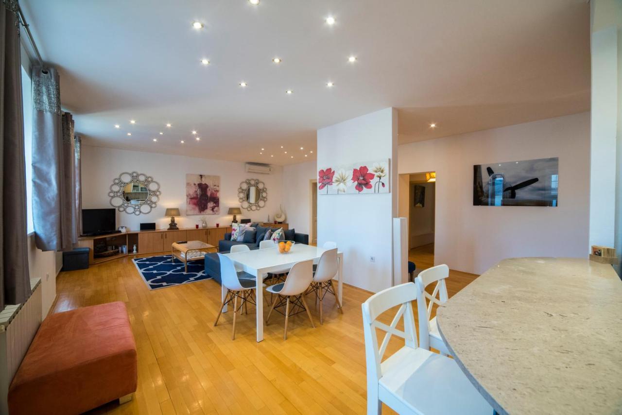 Apartment Octogon